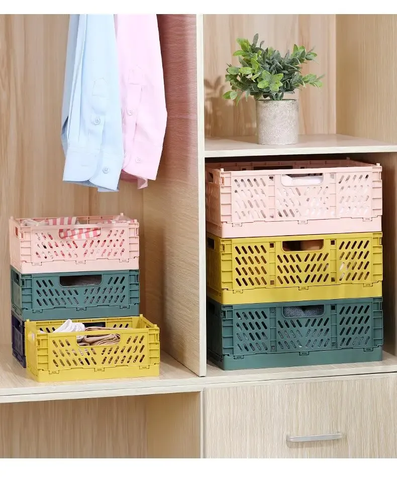 Panier de rangement pliable dans la salle de bains