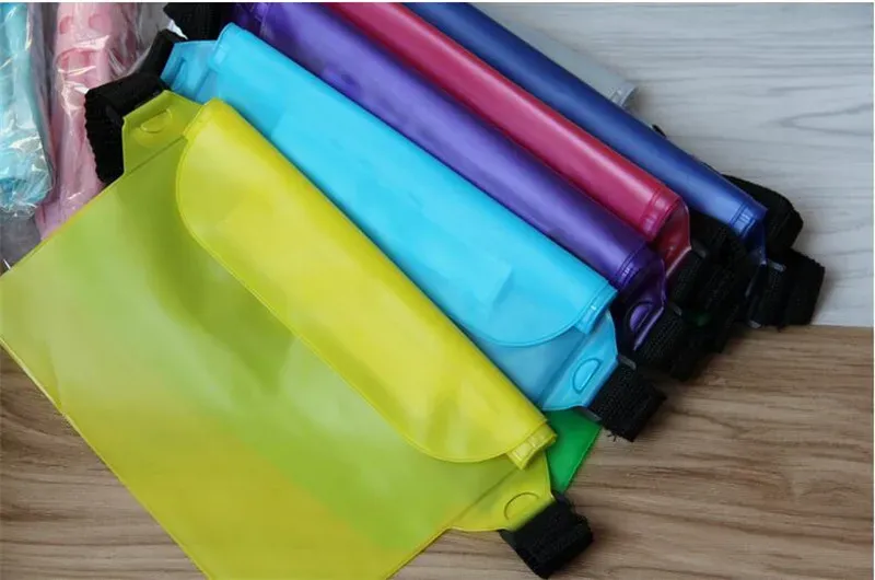 Pochette de natation transparente