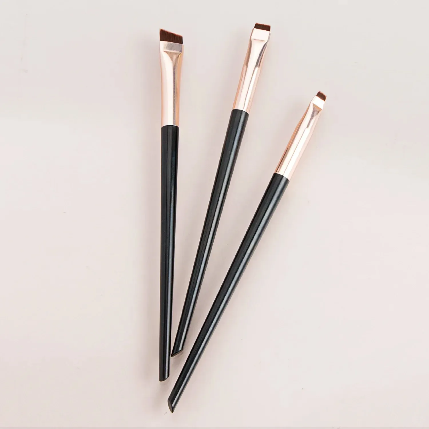 Pinceaux de maquillage en situation