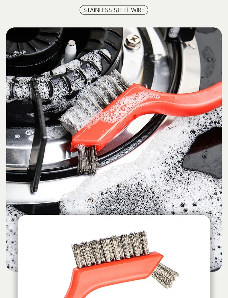 Brosse de nettoyage en acier inoxydable en situation d'utilisation