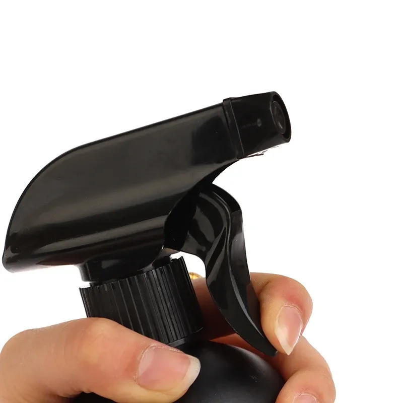 Flacon de pulvérisation rechargeable, lifestyle
