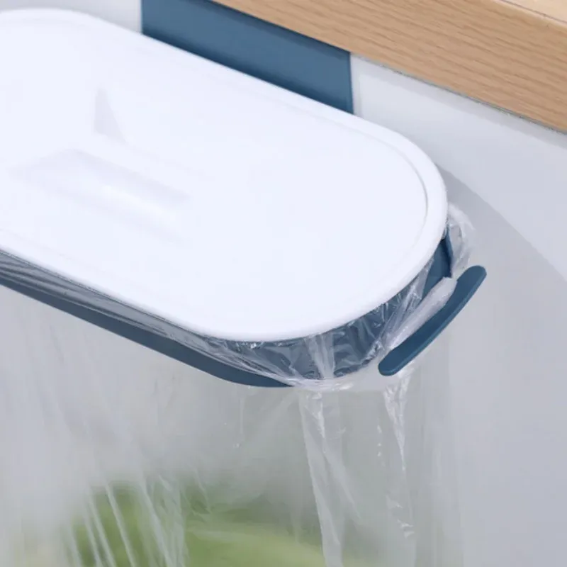 Vue détaillée du support de sac poubelle suspendu