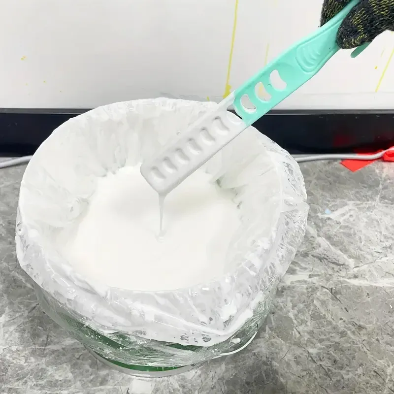 Ensemble d'agitateurs de peinture en plastique réutilisables et légers pour travaux de rénovation 2