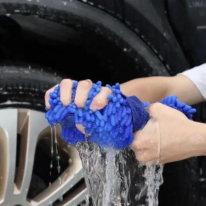 Kit de lavage automobile en microfibre : éponge, brosses, gant et serviette 3