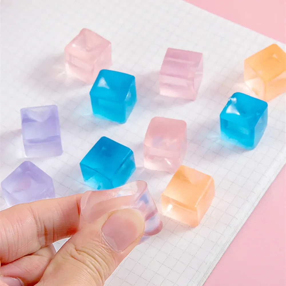 Cube de glace anti-stress souple, finition
