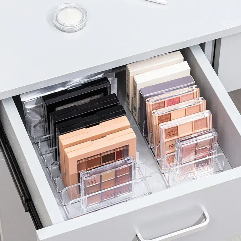 Organisateur de maquillage transparent à sept compartiments