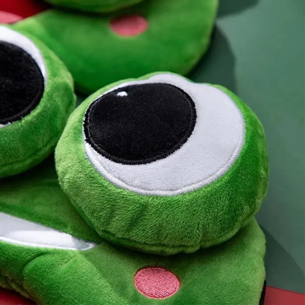 Détail du masque de sommeil Grenouille