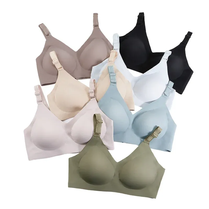 Soutien-gorge sous une tenue élégante