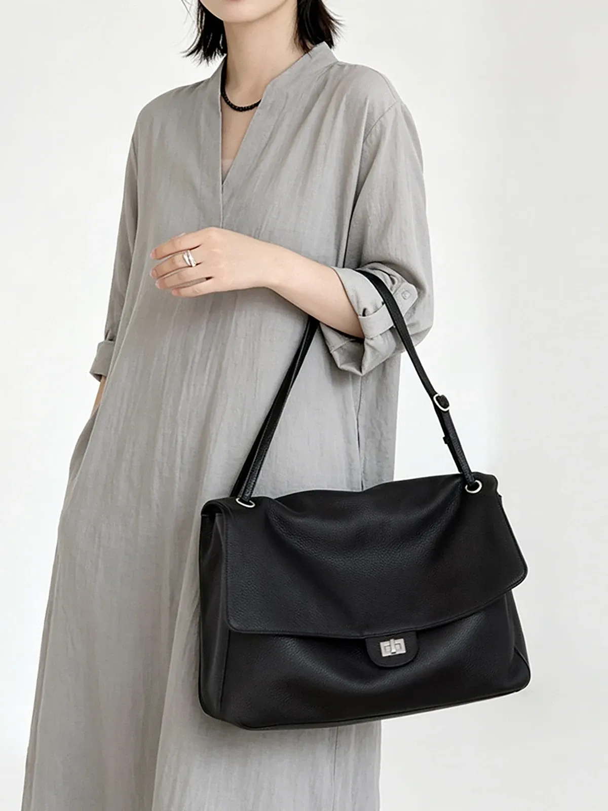 Sac bandoulière en cuir véritable pour femme, grande capacité, sac fourre-tout en cuir de vachette tendance pour le quotidien, style luxe, collection 2026 4