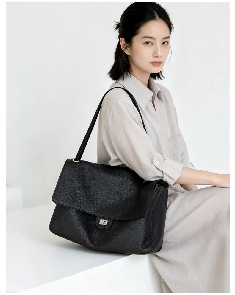 Sac vu de profil