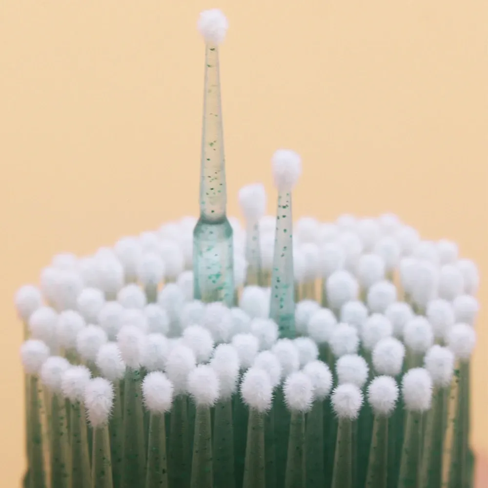 Précision de la pointe des micro-brosses