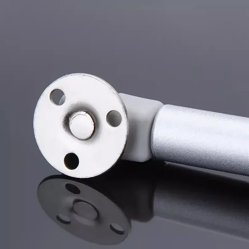 Mécanisme de ferrure pour meuble de cuisine