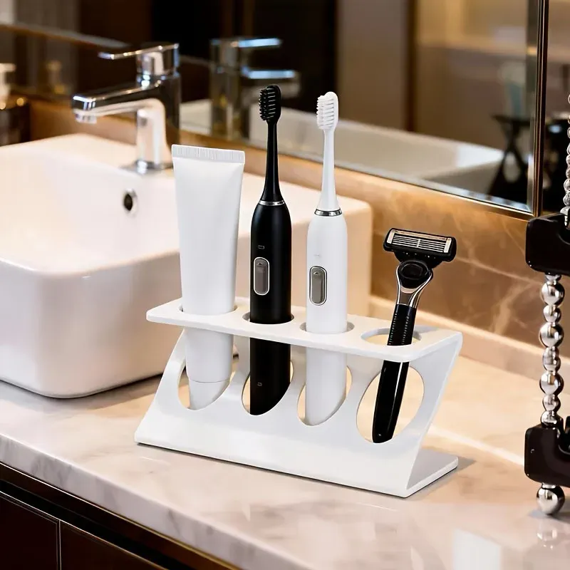 Support pour brosse à dents dans une salle de bain
