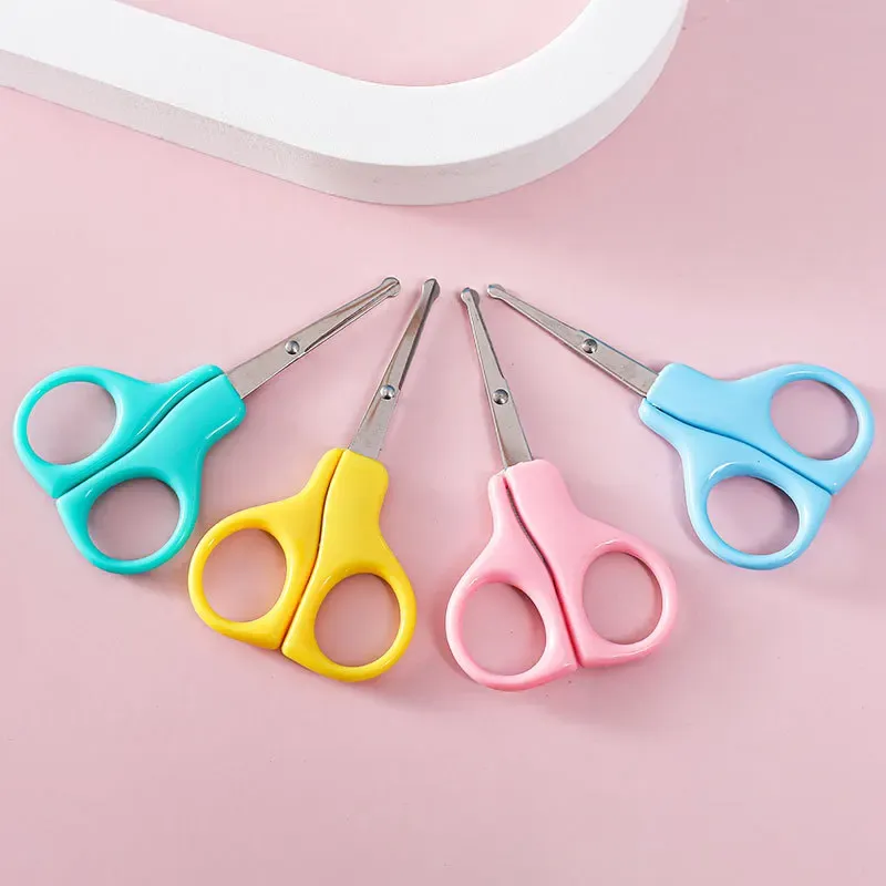 Coupe-ongles pour nouveau-né, vue rapprochée