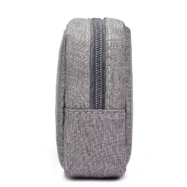 Pochette de voyage en situation