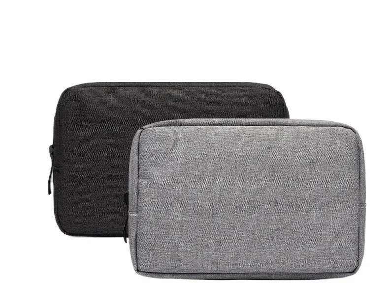 Pochette essentielle de voyage vue d'ensemble