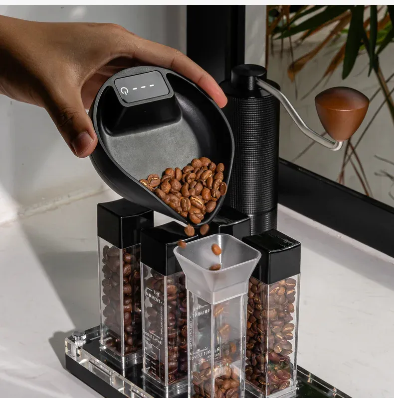 Balance à café compacte et élégante