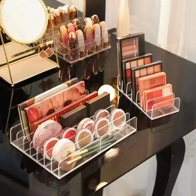 Organisateur de cosmétiques en situation