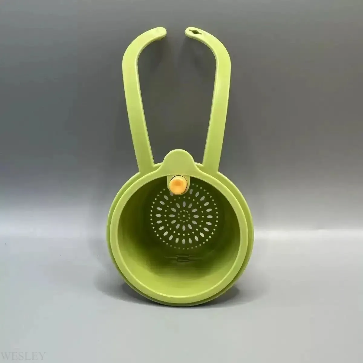 Panier égouttoir en situation dans la cuisine