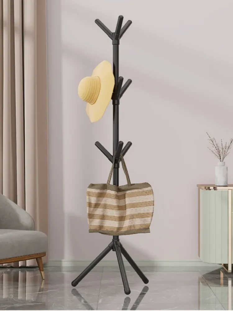 Porte-manteau mobile dans un intérieur élégant