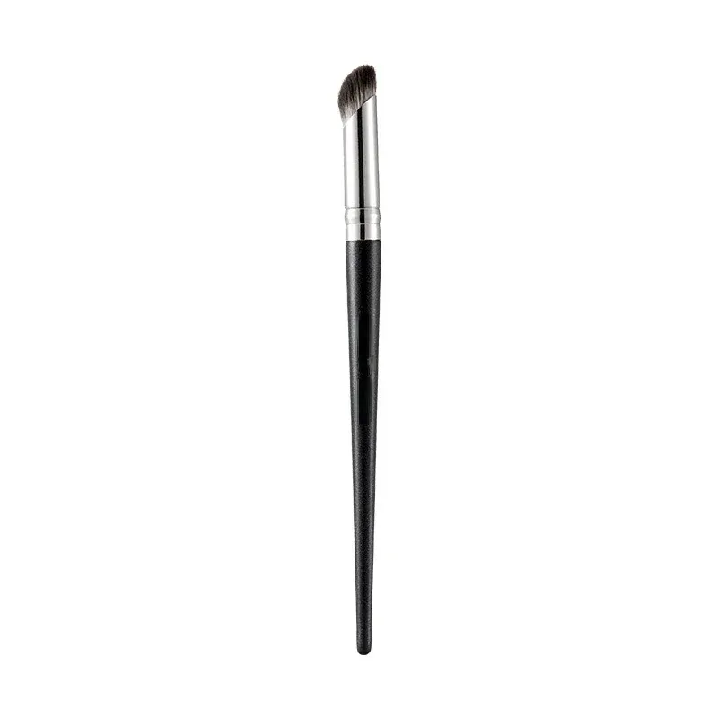 Pinceau anti-cernes de précision, 1 pièce, doux et moelleux, idéal pour une couverture ciblée des imperfections et des cernes 10