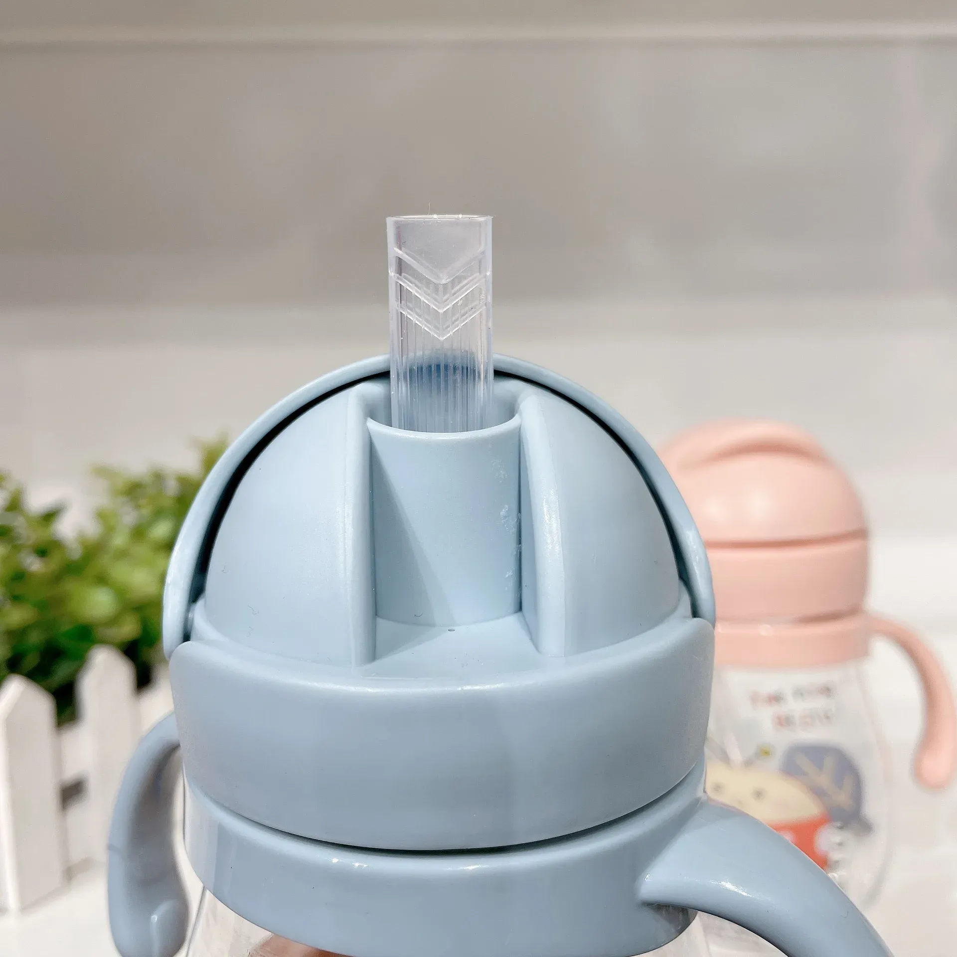 Tasse à paille pour bébé anti-étouffement avec bec de canard et boule à gravité, pour nourrissons et enfants de maternelle 6