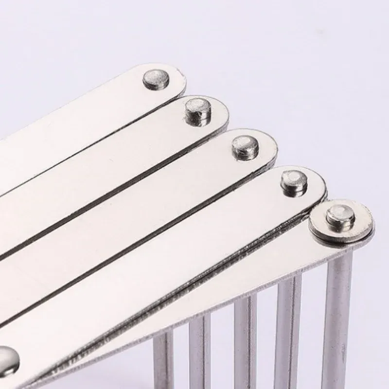 Rangement de vaisselle avec le support
