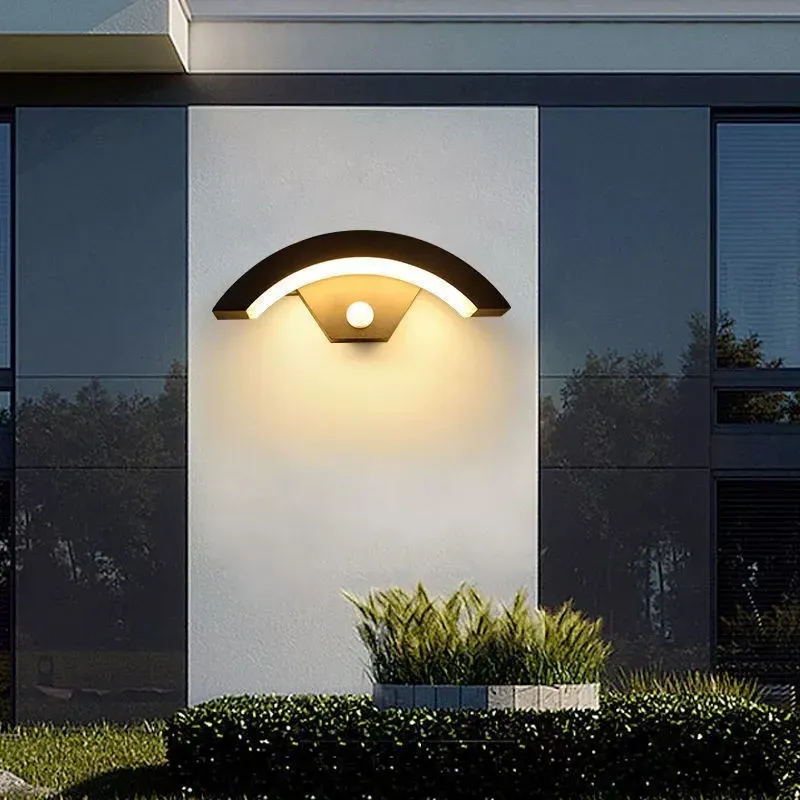 Applique murale LED d'extérieur à détecteur de mouvement, éclairage de porche IP65 étanche 3000K pour maison et garage 2