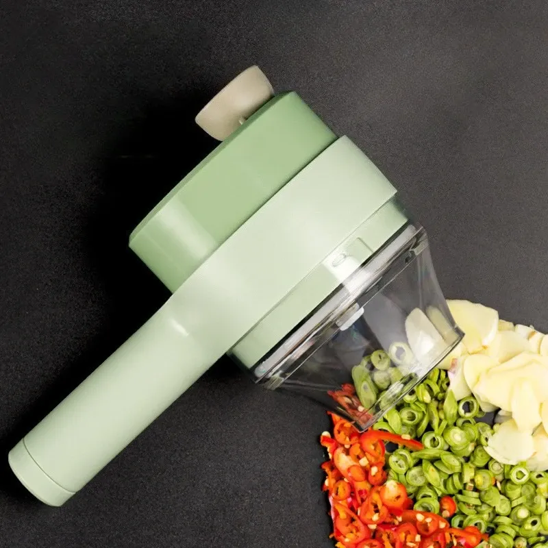 Gros plan sur le coupe-légumes Gatling automatique