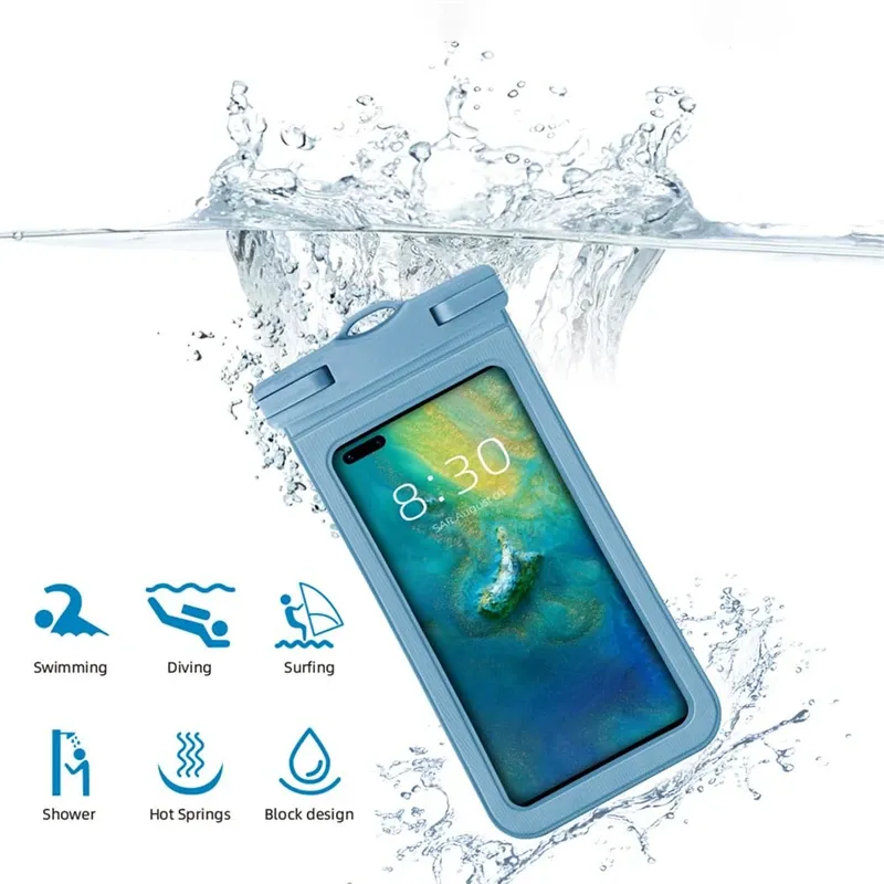 Pochette étanche dans un environnement aquatique