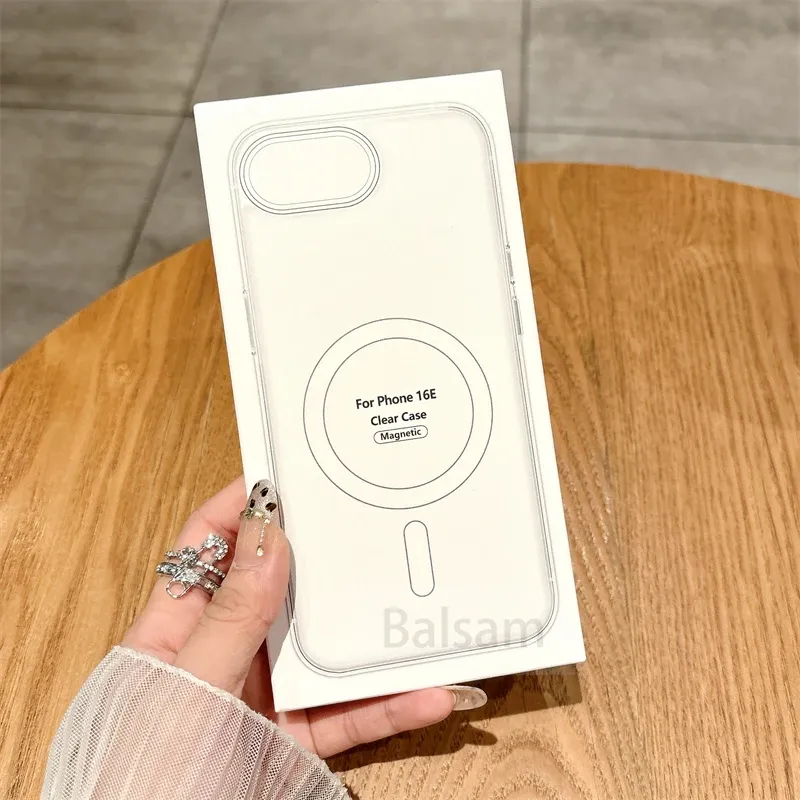 Détail de la coque MagSafe transparente
