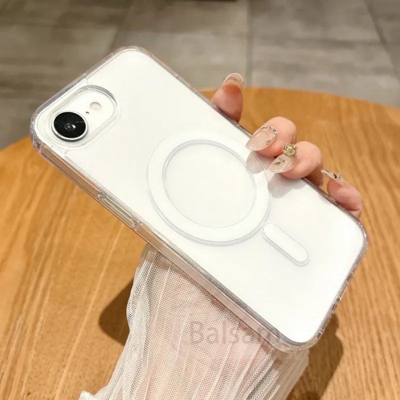 Coque MagSafe transparente avec accessoires