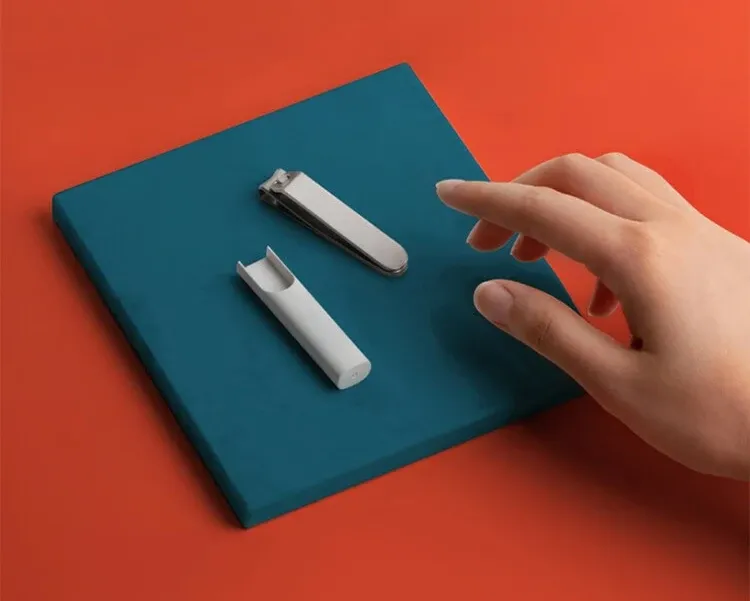 Tranchant incurvé du coupe-ongles
