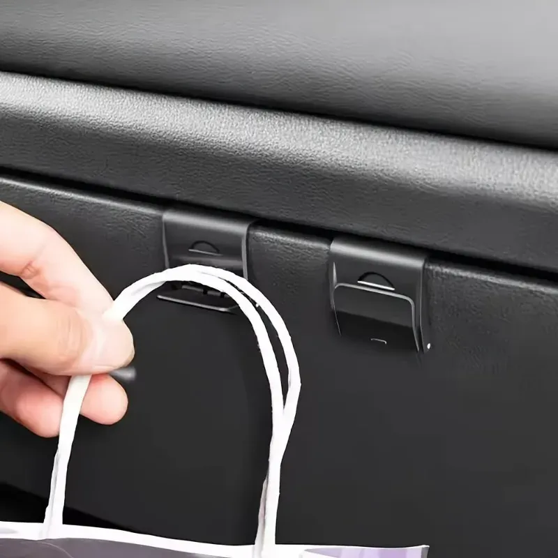 Lot de 2 crochets de rangement pliables et dissimulés pour panneaux de porte de voiture, crochets de coffre et appuie-tête, accessoires d'intérieur 4