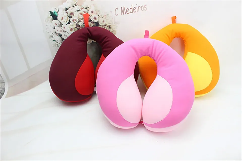Coussin de voyage pour nouveau-né en situation