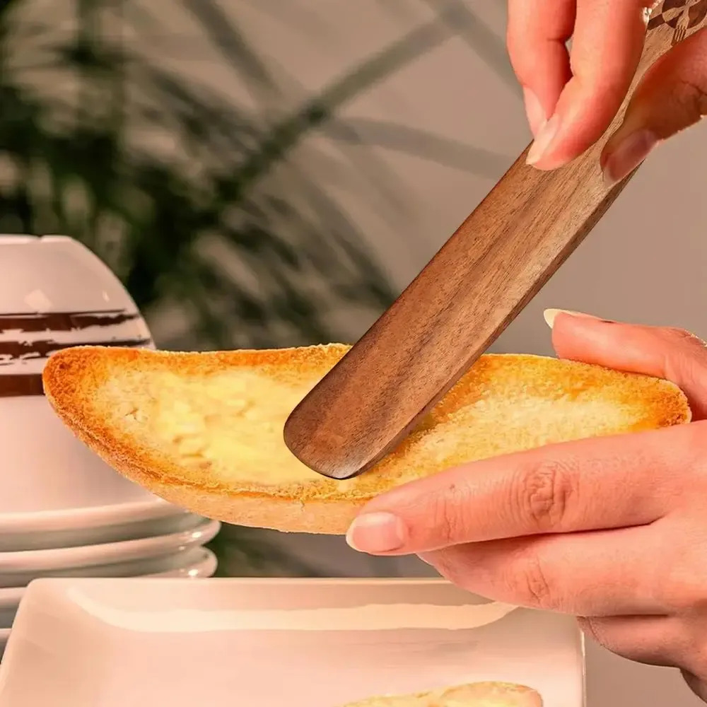 Détail de la spatule en bois