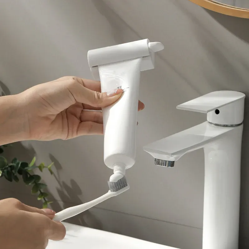 Distributeur de dentifrice mural automatique et manuel 2