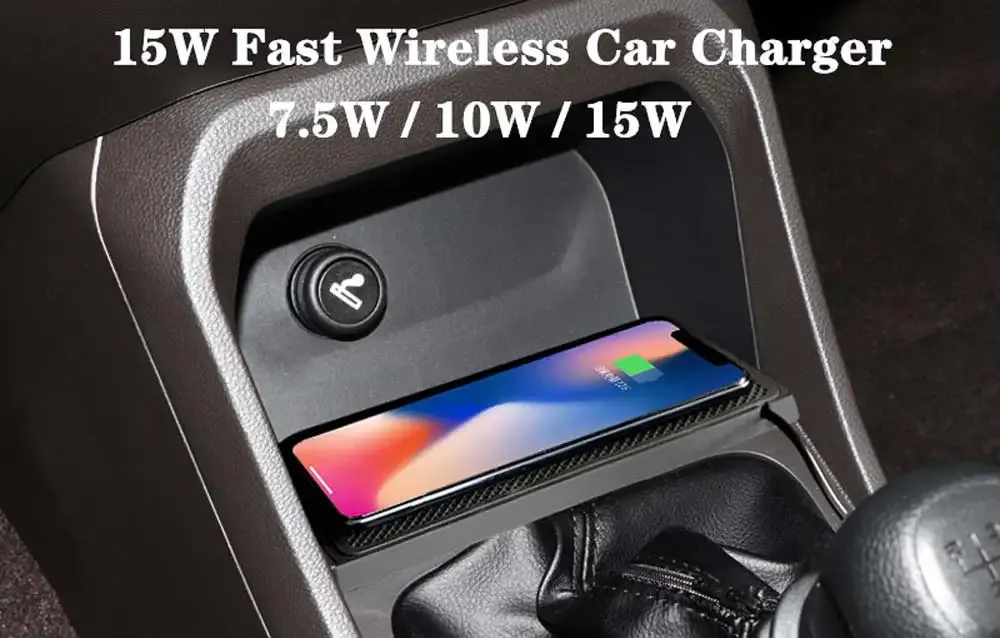 Chargeur sans fil de voiture en silicone en situation