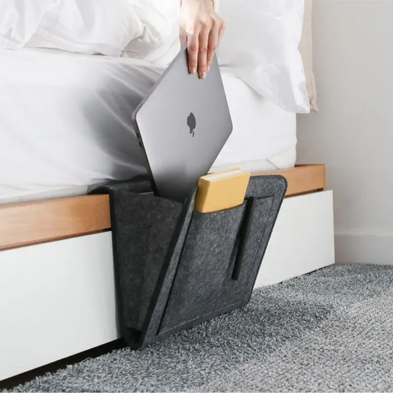 Sac de rangement suspendu en feutre pour dortoir et chambre à coucher - Image 1