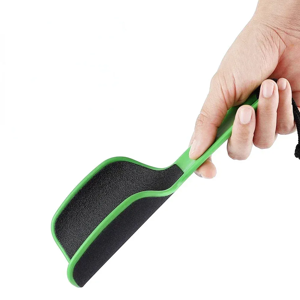 Râpe de pédicure portable en plastique pour le retrait des callosités et de la peau morte 3
