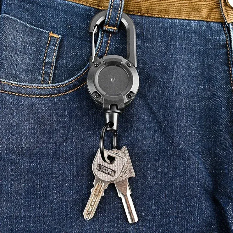 Porte-clés rétractable sous un autre angle
