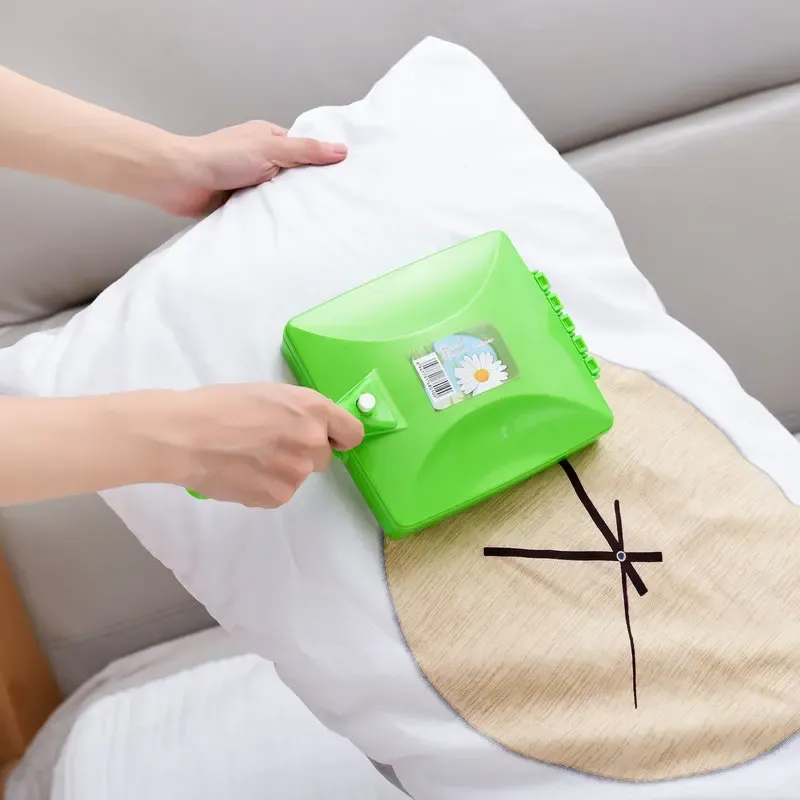 Brosse à miettes portable GOUGU pour lit, à poils d'animaux, tapis et canapé 5