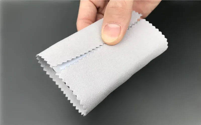 Chiffons de finition en microfibre