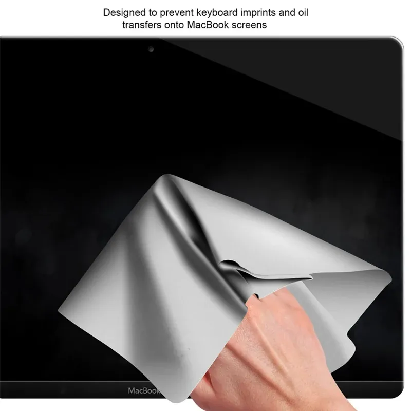 Protection d'écran et de clavier pour MacBook, mise en situation
