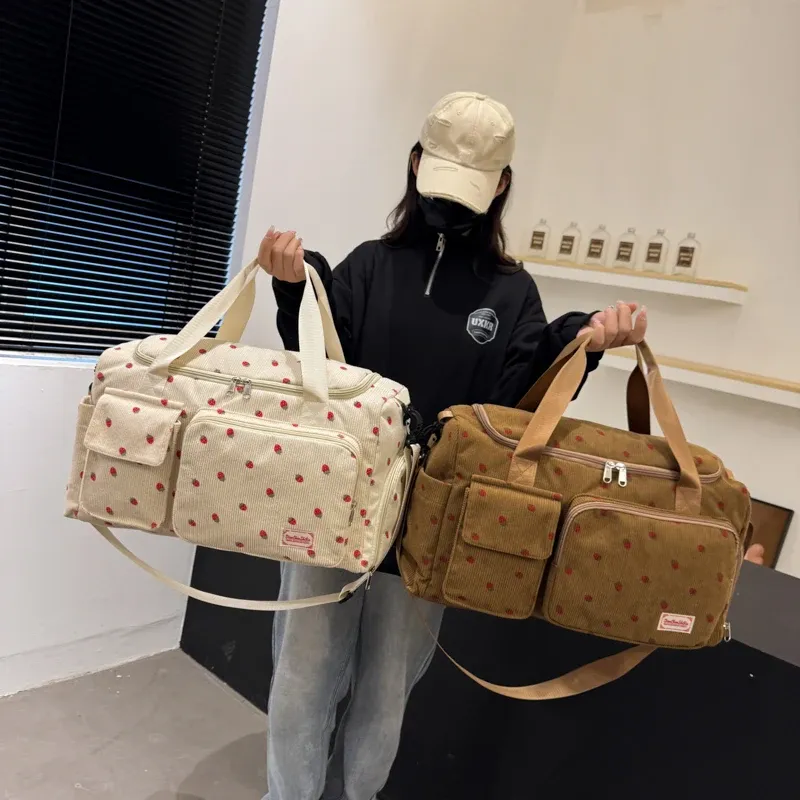 Sac en velours côtelé, vue de face
