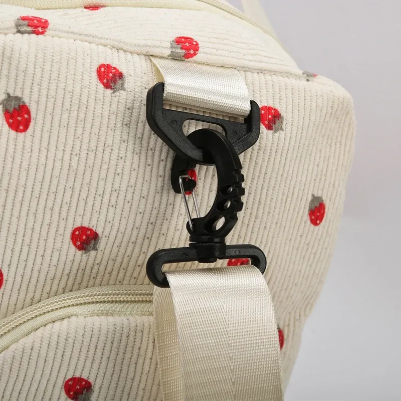 Sac en velours côtelé, mise en scène finale
