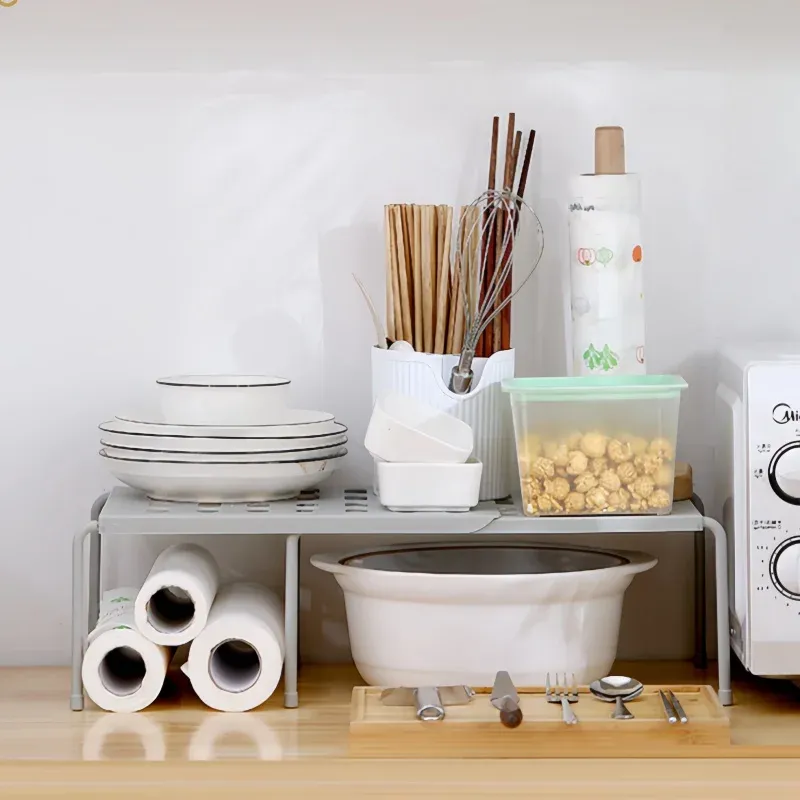 Organisation d'un placard de cuisine