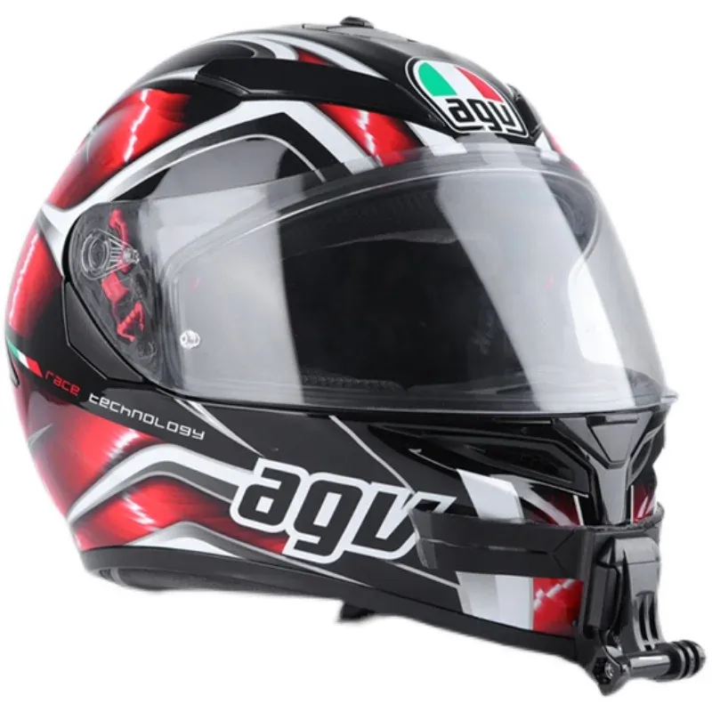 Accessoire monté sur casque en situation