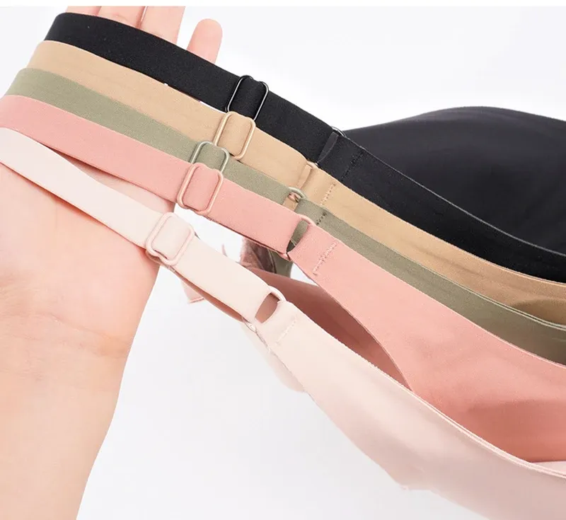 Soutien-gorge sans couture, invisible sous les vêtements