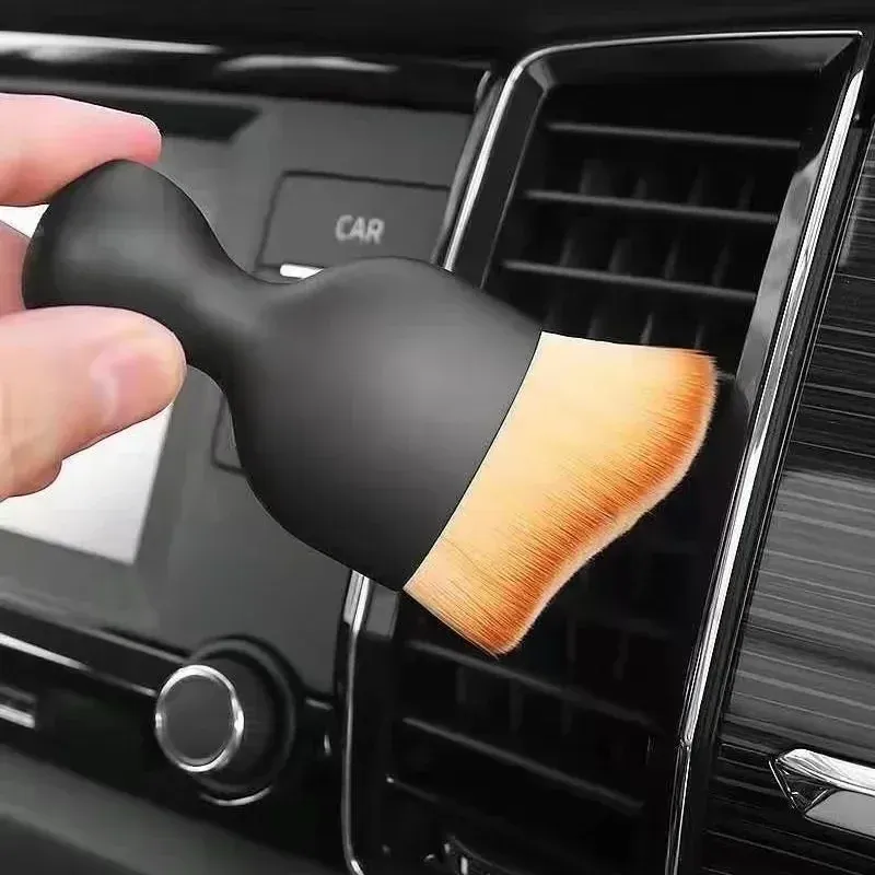 Détail des poils doux de la brosse